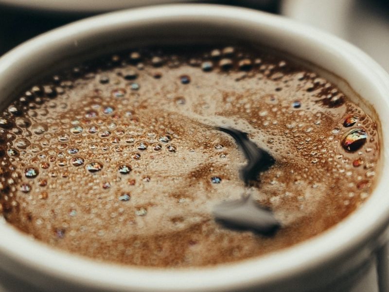 Cà phê pha máy khác pha phin