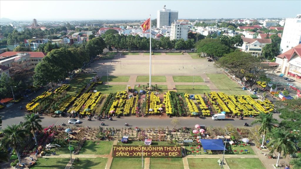 Buôn Ma Thuột về đêm