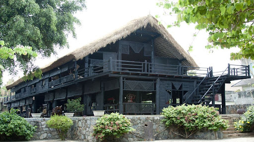 làng cà phê Trung Nguyên